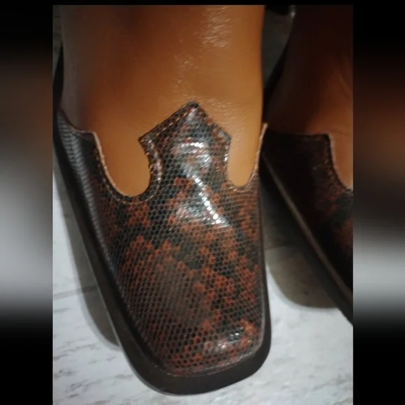 Y2K Italian leather women's boots size 6.5 Excellent - Picture 9 of 10